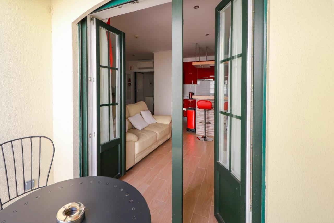 Parede Flats Экстерьер фото