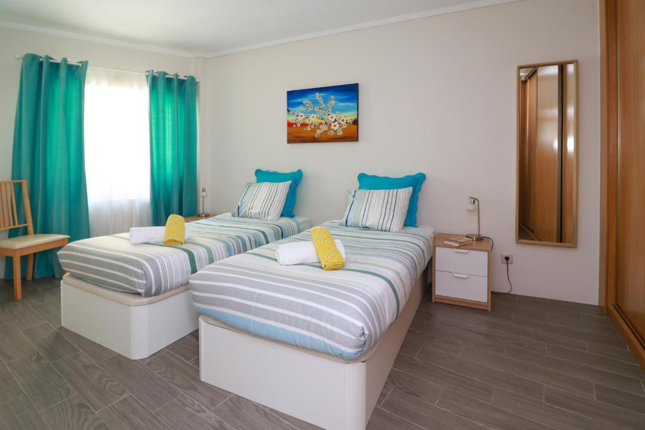 Parede Flats Экстерьер фото